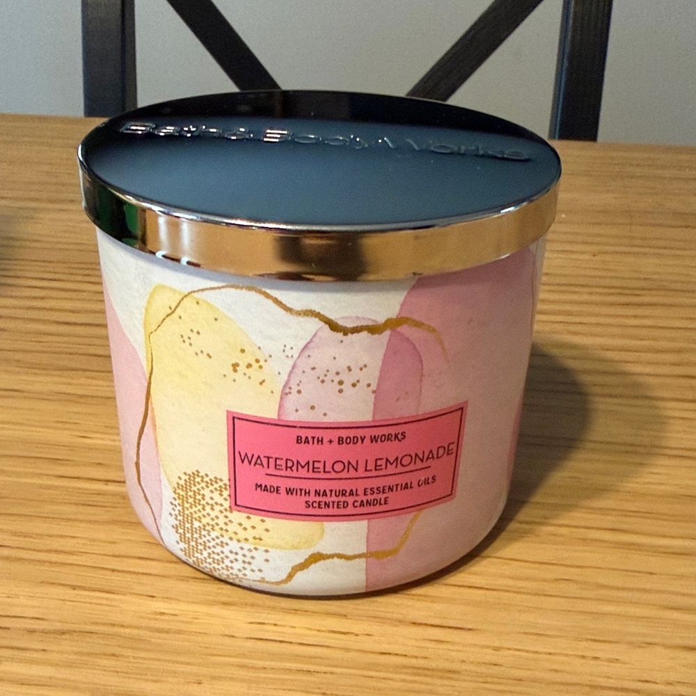 Bath & Body Works 3 Wick Candle. Watermelon Lemonade.